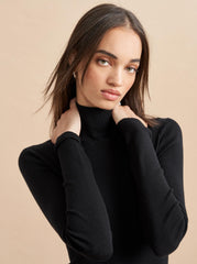 Fine Line Turtleneck - La Ligne