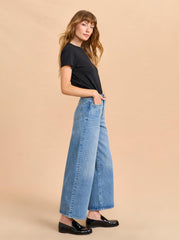 Izzie High-Rise Cropped Wide-Leg Jean - La Ligne