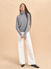 Solid Lean Lines Turtleneck - La Ligne