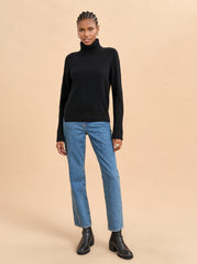 Solid Lean Lines Turtleneck - La Ligne